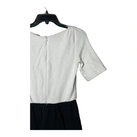 1599. GANNI BLACK AND WHITE IN COLOR FIT AND FLARE DRESS SIZE MEDIUM - Picture 8 of 9